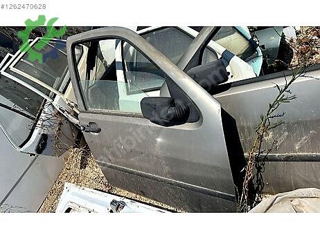 Fiat Tipo Sağ Kapı çıkma parça