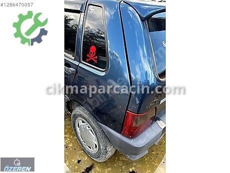 Fiat UNO Sol Arka Çamurluk çıkma parça