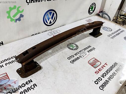 Ford Focus Arka Tampon Demiri R403226 çıkma parça