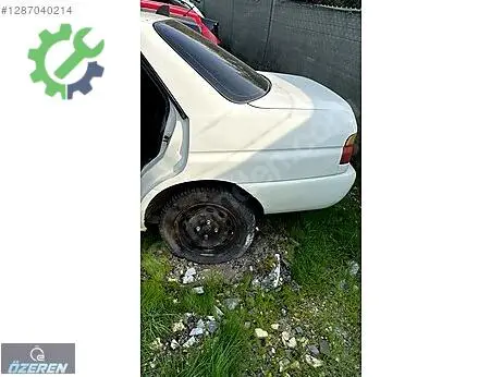 Ford Escort Sol Arka Çamurluk çıkma parça
