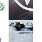 FORD ESCORT 98 ÖN CAM SIECEK MOTORU ÖZEREN YEDEK PARÇA
