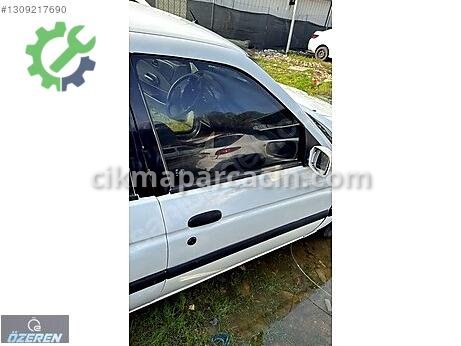 Ford Escort Sağ Ön Kapı çıkma parça