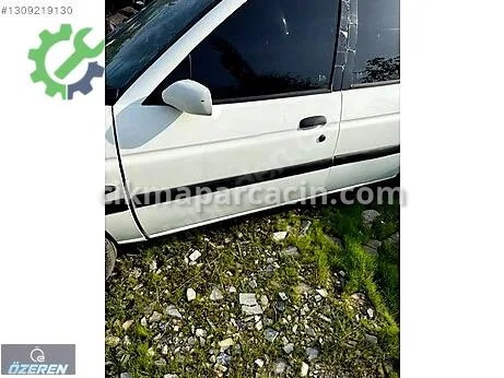Ford Escort Sol Ön Kapı çıkma parça