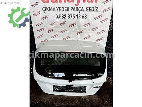 Ford Fiesta Bagaj çıkma parça