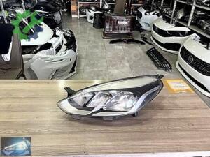 FORD FİESTA MAKYAJLI SOL FAR ORJİNAL
