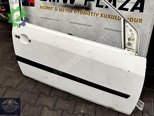Ford Fiesta Sağ Ön Kapı çıkma parça