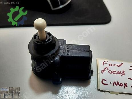 Ford Focus Far çıkma parça