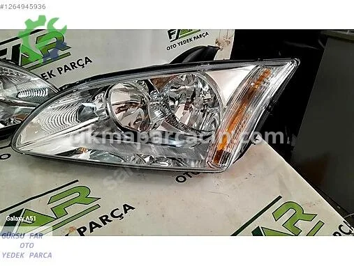 Ford Focus Sağ Ön Far çıkma parça