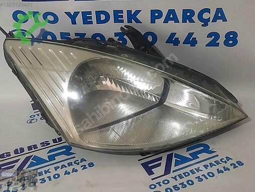 Ford Focus Sağ Ön Far çıkma parça