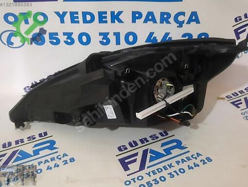 Ford Focus Sağ Ön Far çıkma parça