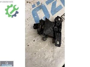 FORD MONDEO 2012 BAGAJ KAPAĞI KILIDI ÖZEREN YEDEK PARÇA