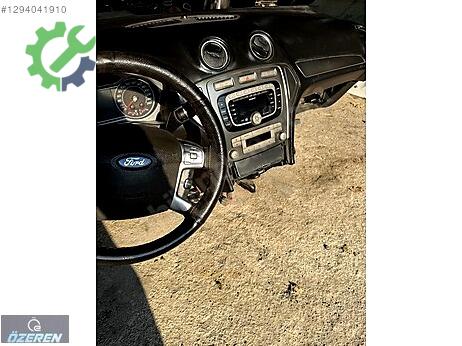 Ford Mondeo Torpido çıkma parça