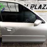 FORD MONDEO ÇIKMA ORİJİNAL SAĞ ÖN KAPI