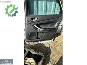 FORD MONDEO MK4-2012 SAĞ ARKA KAPI DÖŞEMESİ