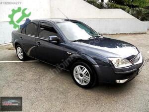 FORD MONDEO ORJİNAL ÇIKMA SAĞ ÖN KAPI