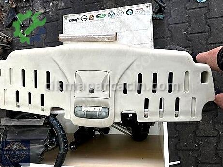 Ford Tourneo Bakalit çıkma parça