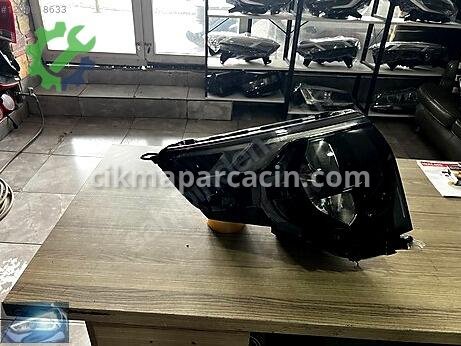 Ford Tourneo Sol Ön Far çıkma parça