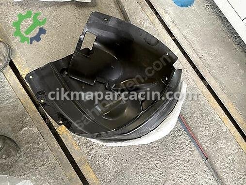 Ford Tourneo Davlumbaz çıkma parça