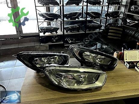 Ford Tourneo Sağ Ön Far çıkma parça