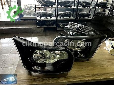 Ford Transit Sağ Ön Far çıkma parça