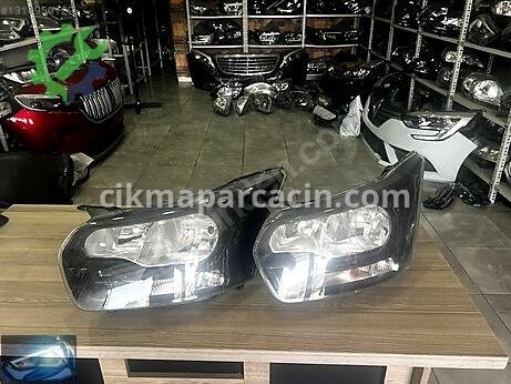 Ford Sol Ön Far çıkma parça