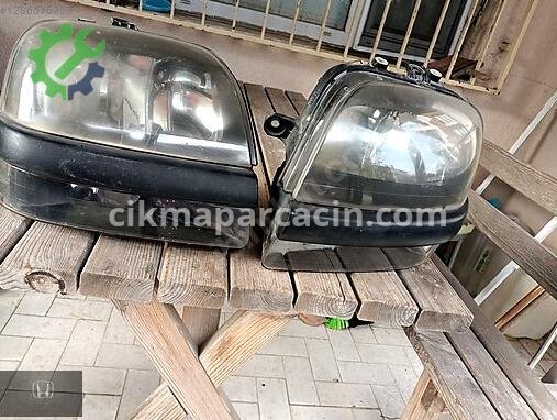 Fiat Doblo Sağ Ön Far çıkma parça