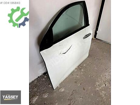 Fiat Egea Kapı çıkma parça
