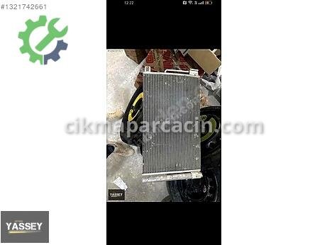 Fiat Fiorino Radyatör çıkma parça