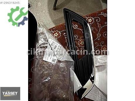 Ford Focus Sis Farı Çerçevesi çıkma parça
