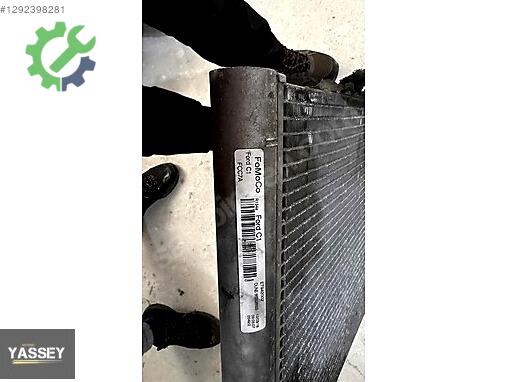Ford Focus Motor Su Radyatörü çıkma parça