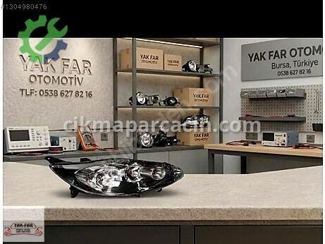 Ford Fiesta Sağ Ön Far çıkma parça