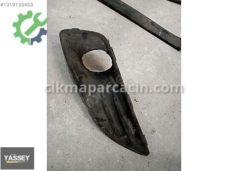 Ford Fiesta Sis Farı Çerçevesi çıkma parça
