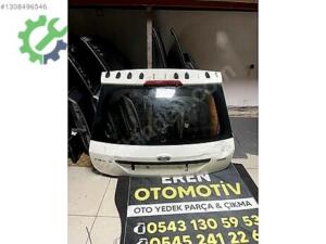 Ford fiesta bagaj kapağı