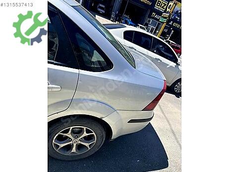 Ford Focus Sol Çamurluk çıkma parça