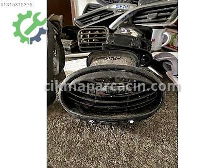 Ford Focus Difüzör çıkma parça