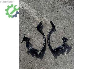 Ford focus bagaj Menteşeleri