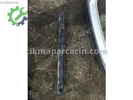 Ford Focus Arka Tampon Demiri çıkma parça