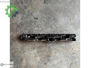 G30 SOL MARŞBİYEL BAKALİTİ