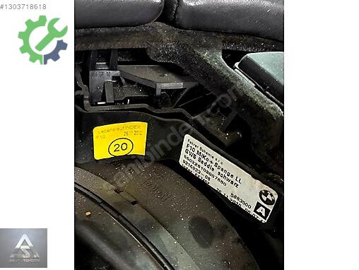 BMW 3 Serisi Bakalit çıkma parça
