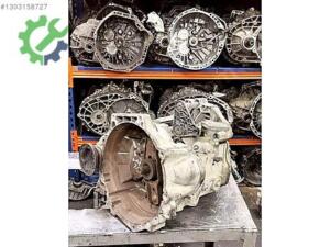 Golf 7.5 CLH & CXX 1.6 TDİ manuel 5 ileri yokuş kalkış sensörlü
