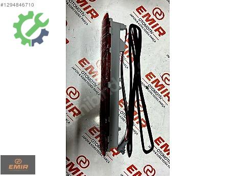 Toyota Hilux Tampon Reflektörü çıkma parça