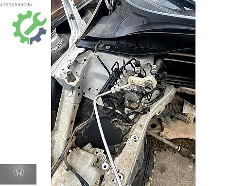 Honda City Ön Tampon Demiri çıkma parça