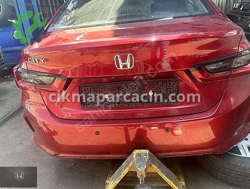 Honda City Arka Cam çıkma parça