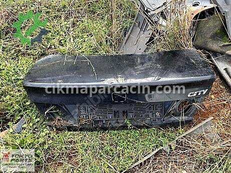 Honda City Bagaj Kapağı çıkma parça