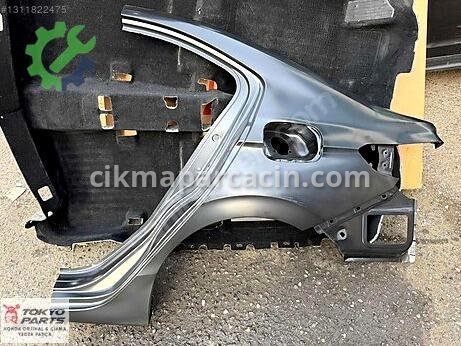 Honda City Arka Çamurluk çıkma parça