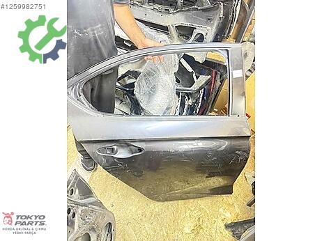 Honda City Sağ Arka Kapı çıkma parça