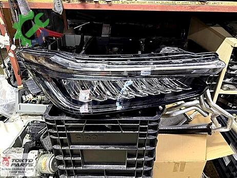 Honda HR-V Sağ Ön Far çıkma parça