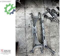 HONDA CİVİC ARKA TRAVERS