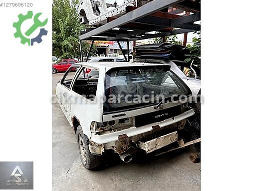 Honda Civic Bagaj Kapağı çıkma parça