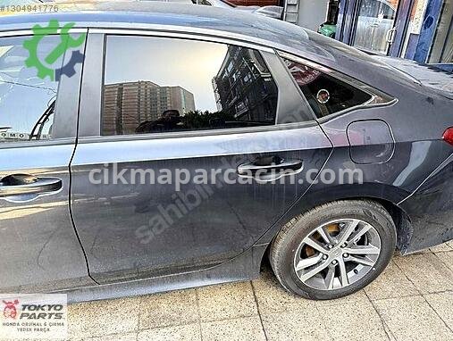 Honda Civic Arka Kapı çıkma parça